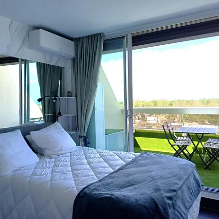 18, Heliopolis L Au Village Naturiste * Агд